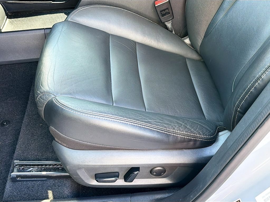 Used 2021 Boulder Gray Pearl Nissan SL image 14