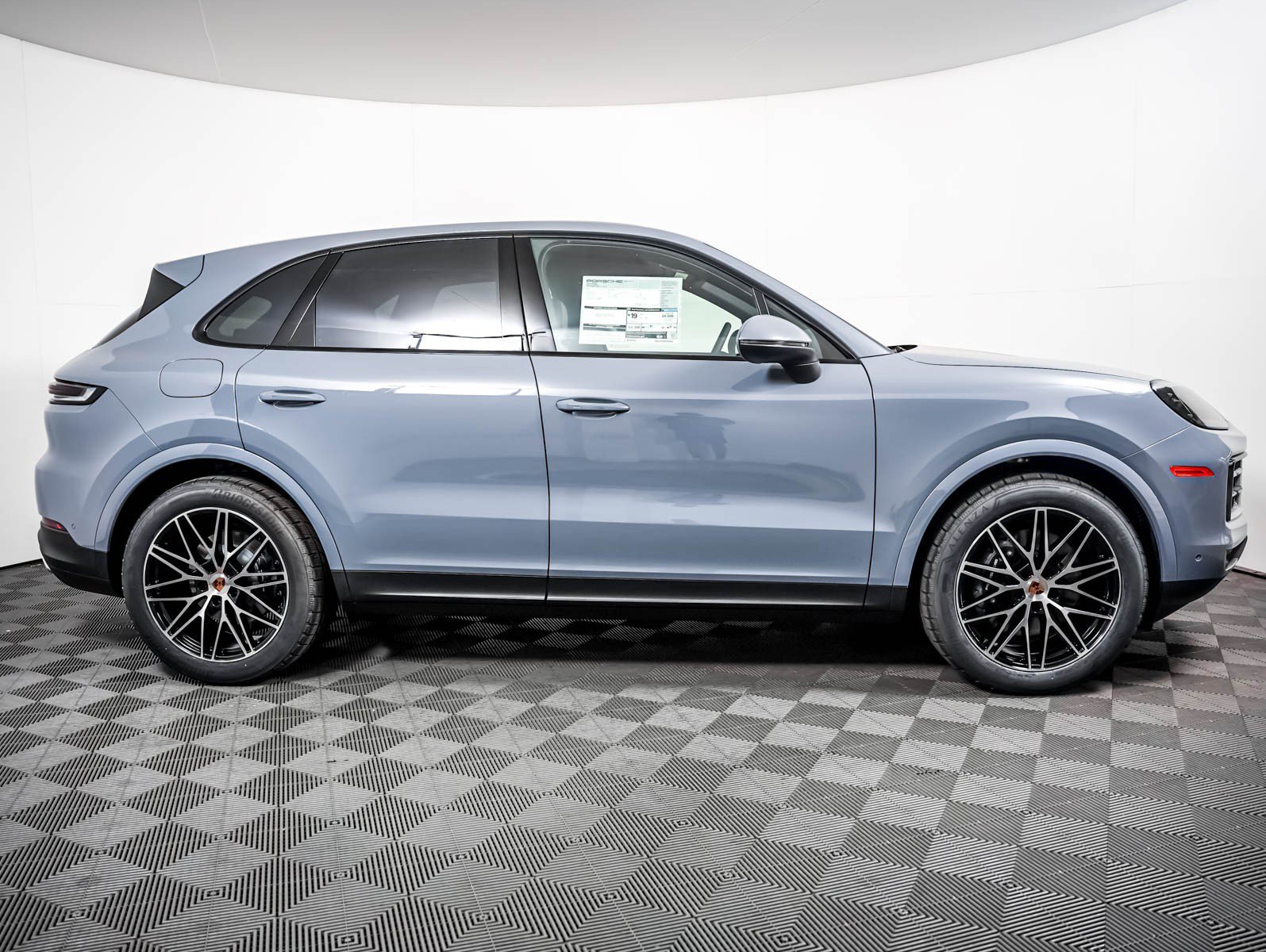 New 2026 ARCTIC GREY Porsche  image 9