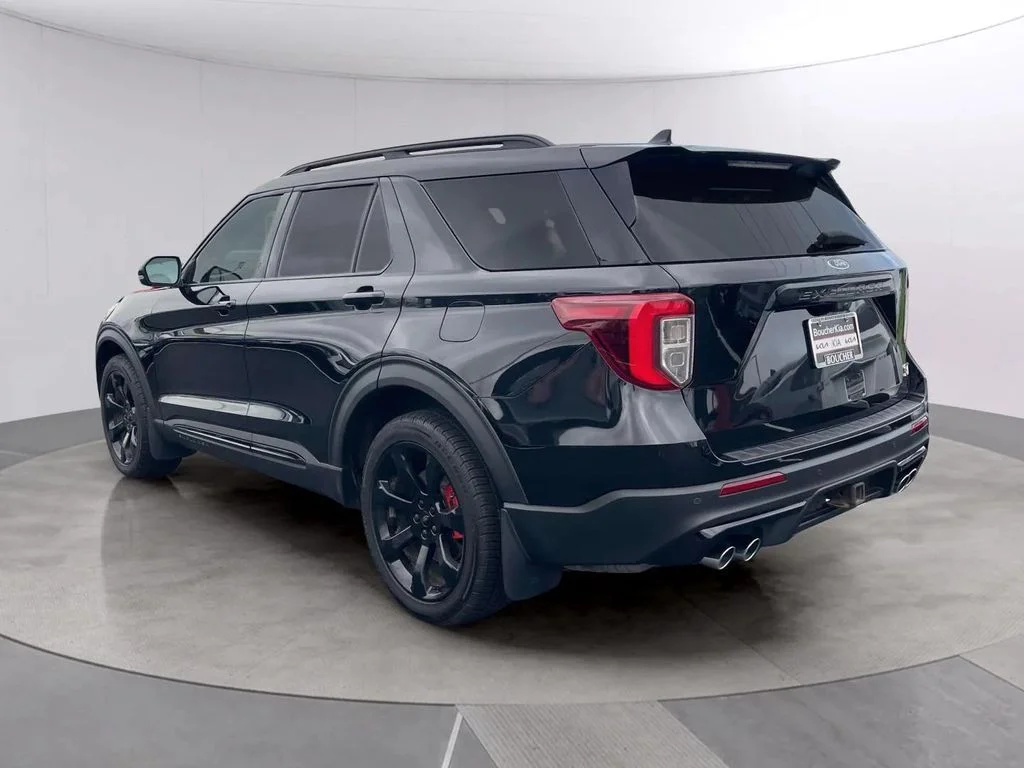 Used 2022 Agate Black Metallic Ford ST image 3
