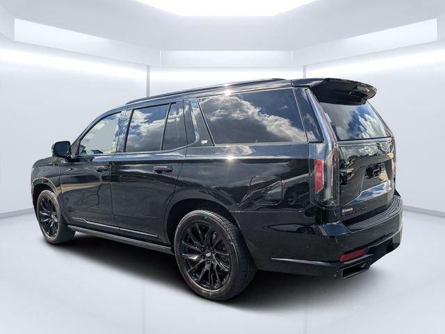 Used 2021 Black Cadillac Sport image 5