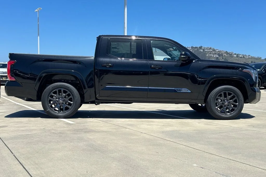 New 2026 Midnight Black Metallic Toyota  Platinum image 3