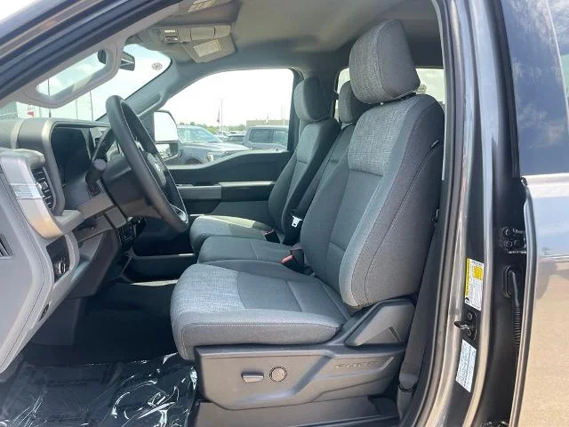 New 2026 Carbonized Gray Metallic Ford F-250® XLT image 8
