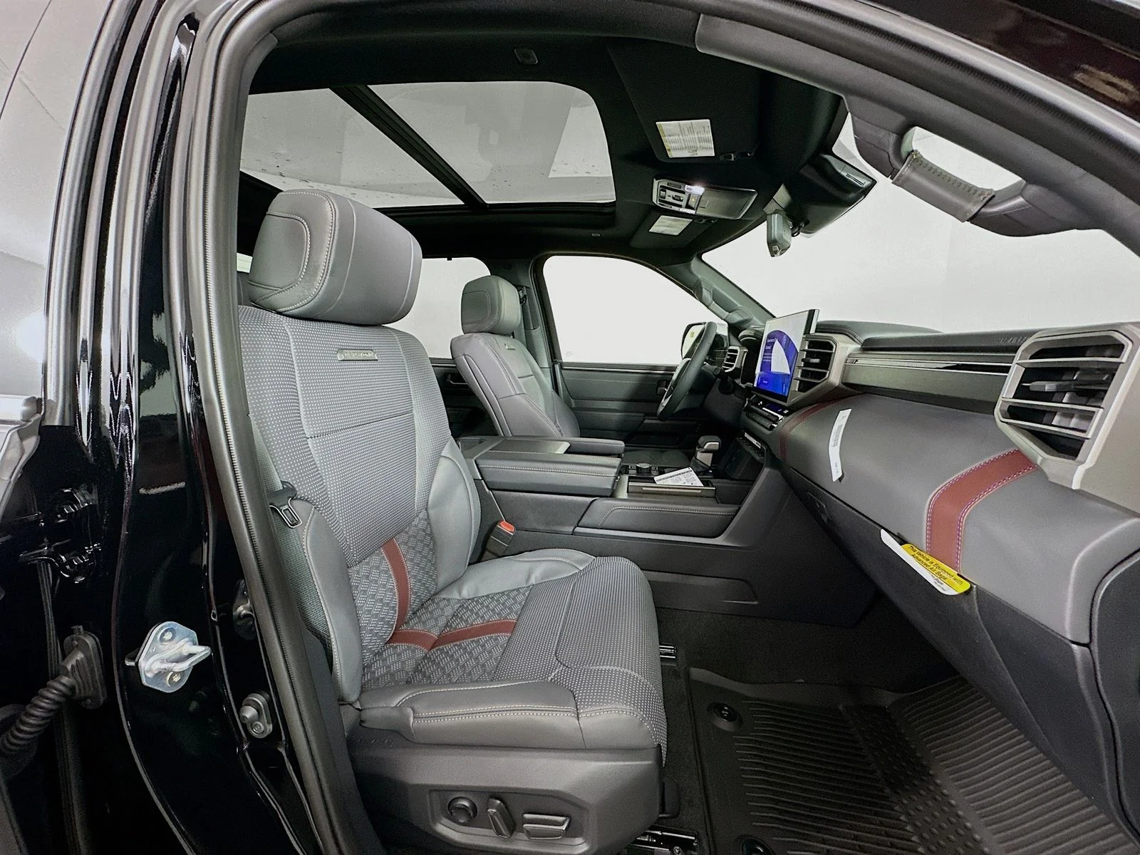 2026 Toyota Tundra Capstone - Photo 29