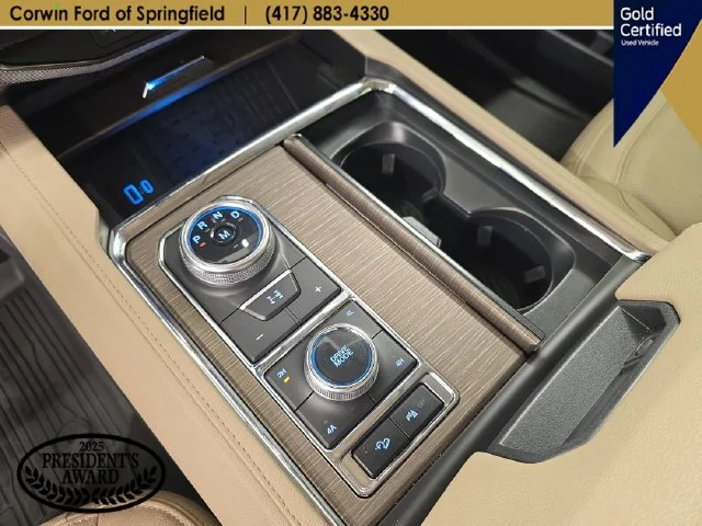 Used 2024 Gray Metallic Ford Limited image 33