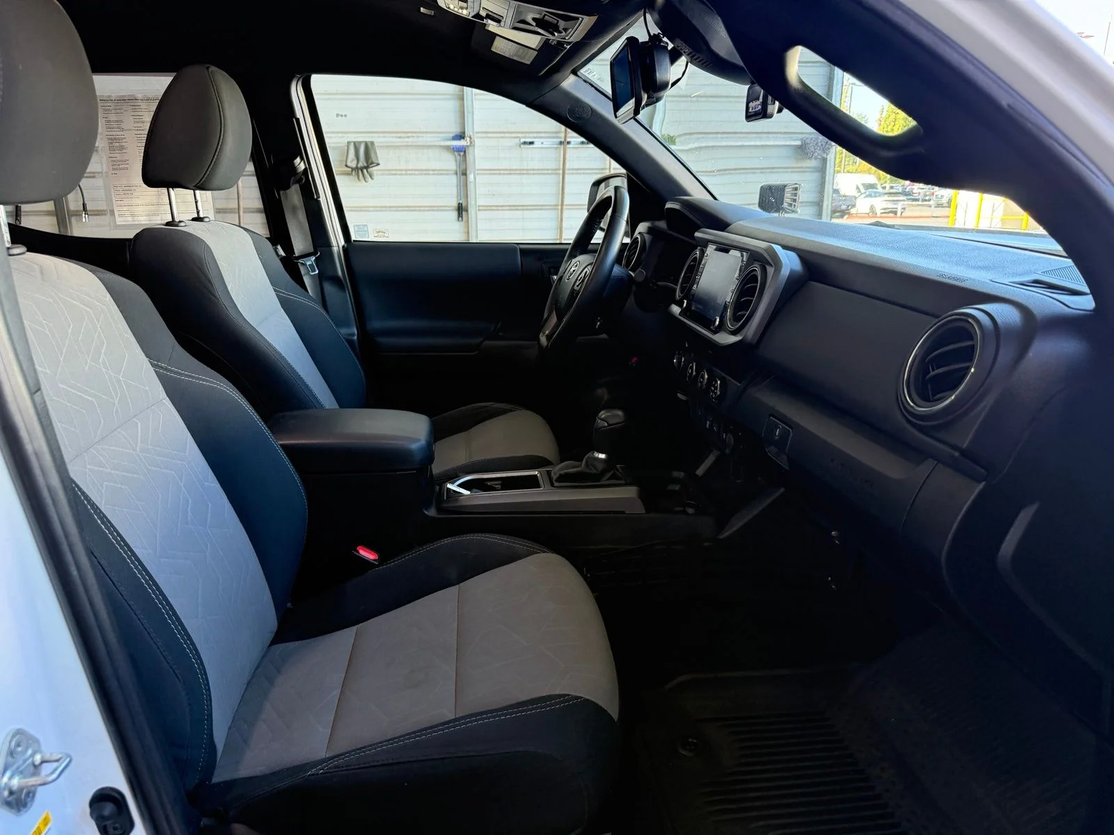 Used 2020 White Toyota TRD Off-Road image 10