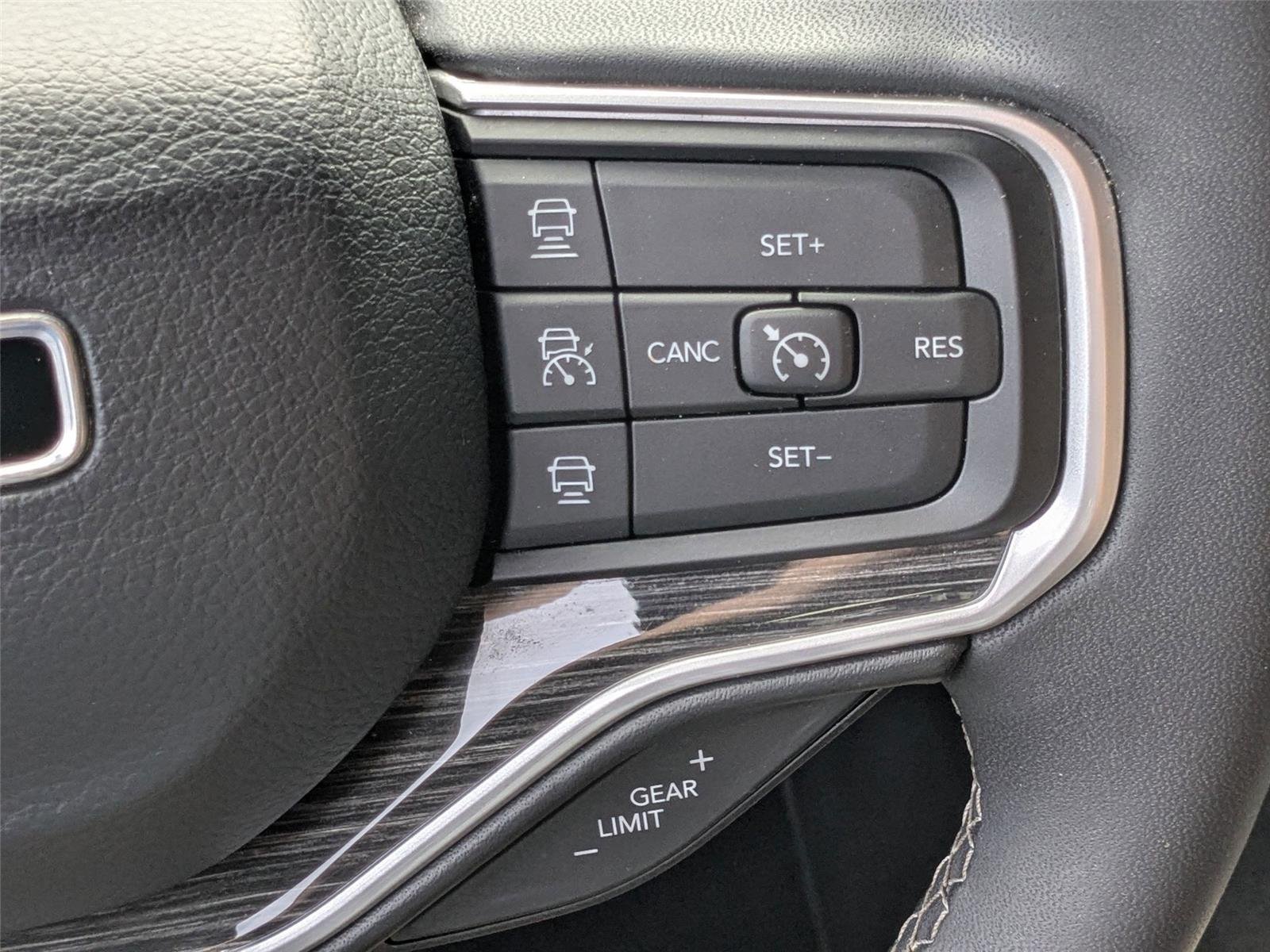 Used 2022 Bright White Clearcoat Jeep Series III image 15