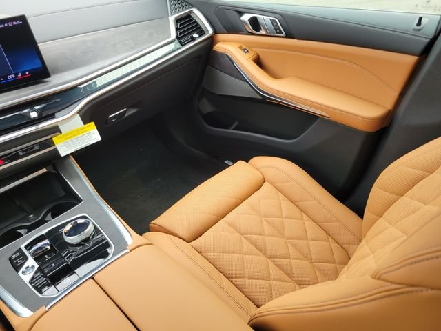 New 2026 Black BMW xDrive40i image 16