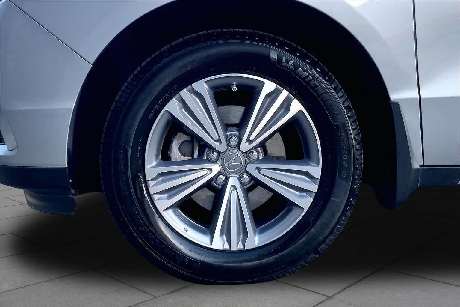 Used 2020 Lunar Silver Metallic Acura  image 11