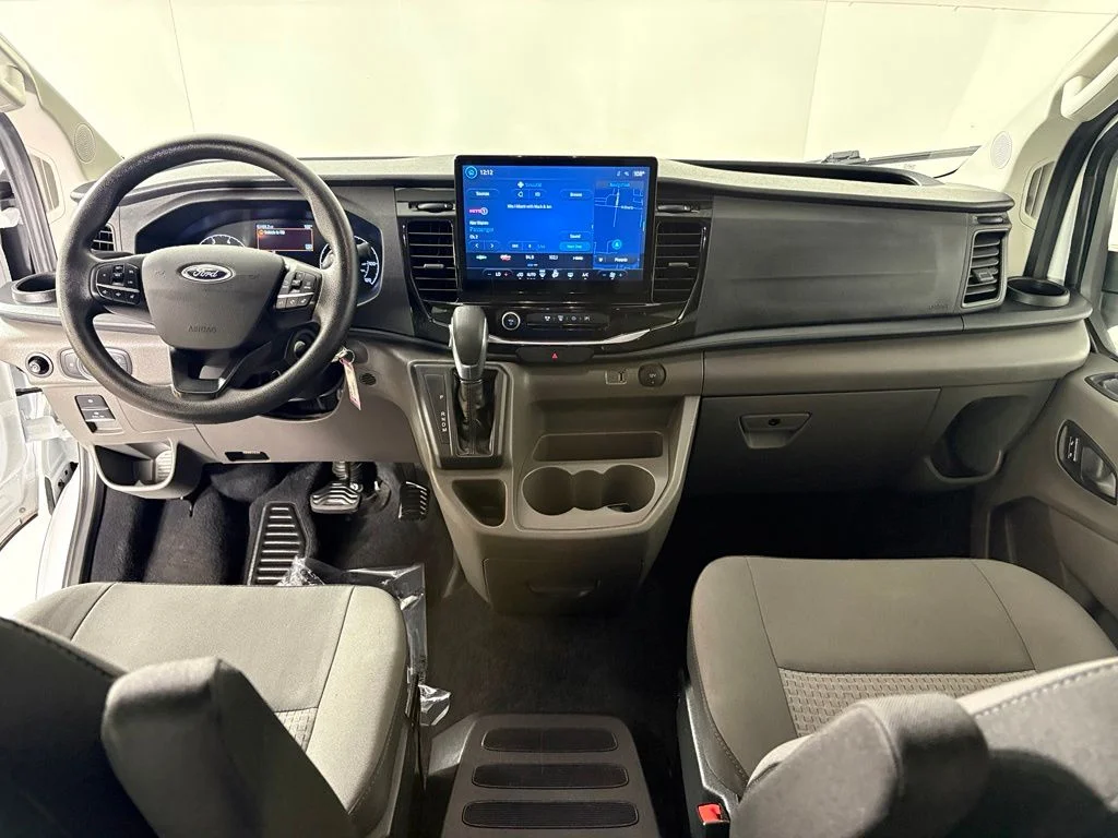 Used 2024 White Ford XLT image 26