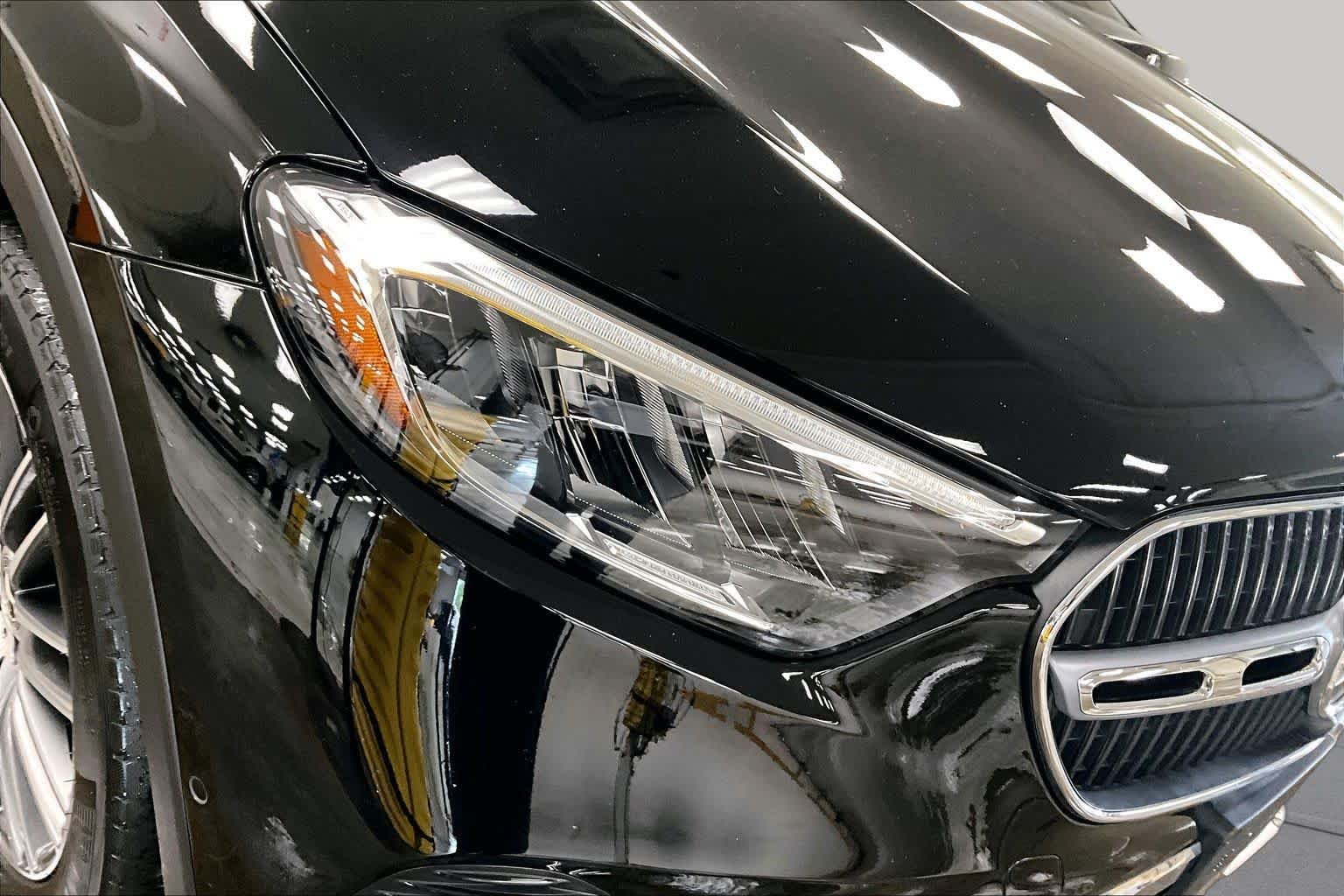 Certified Used 2023 Black Mercedes-Benz GLC 300 image 27