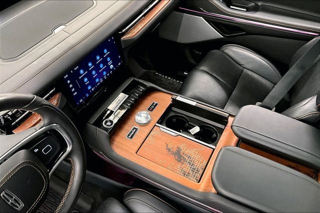 2025 Lincoln Navigator Black Label - Photo 16
