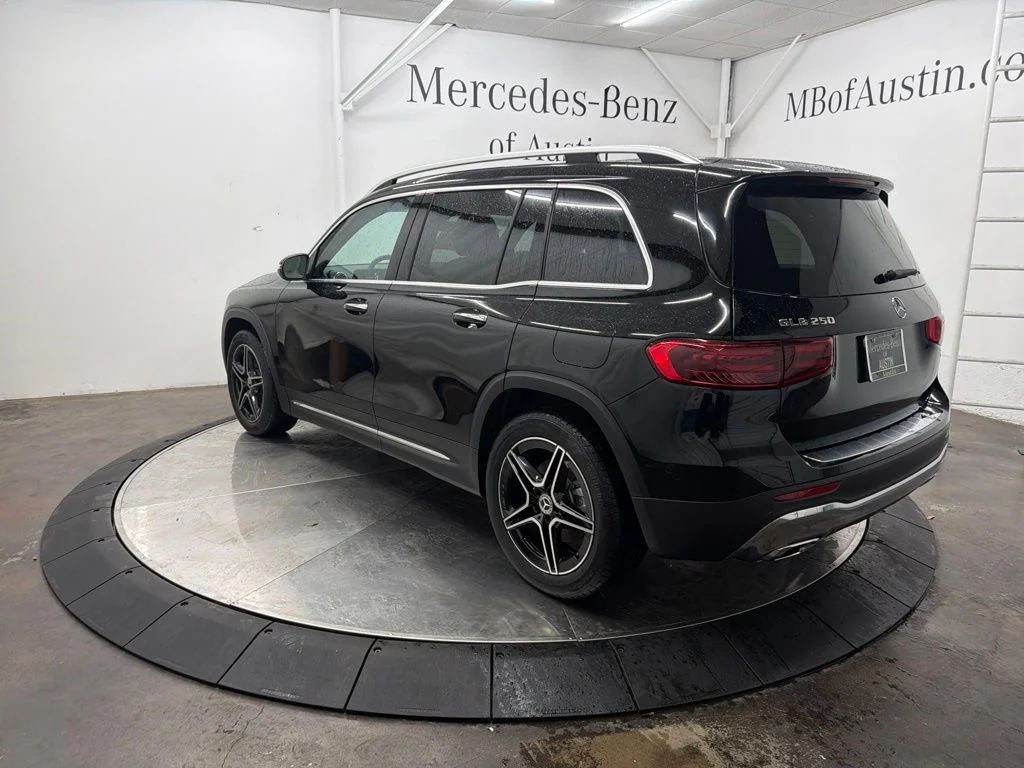 New 2026 Black Mercedes-Benz GLB 250 image 5