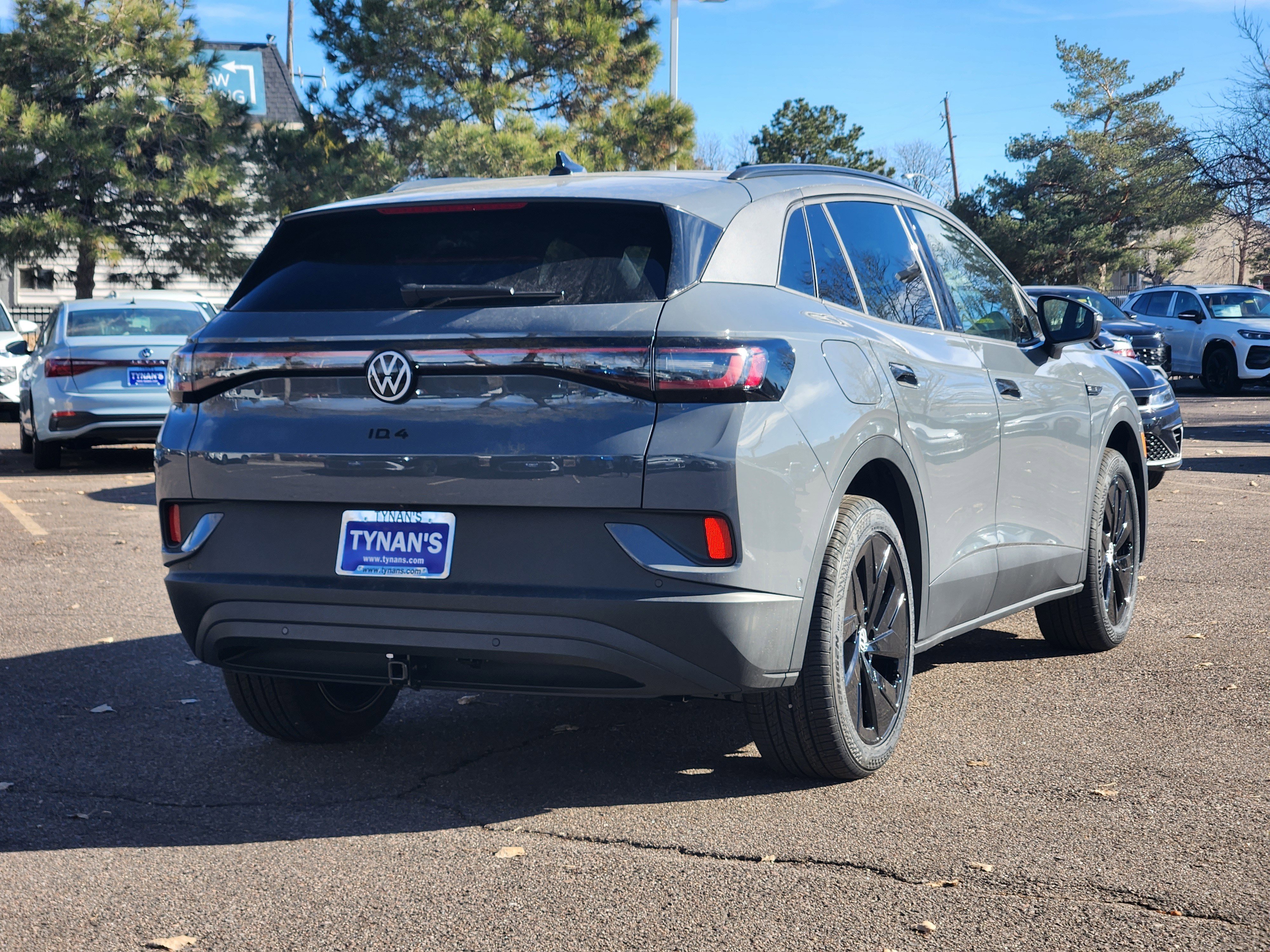 2026 Volkswagen ID.4 PRO S - Photo 3