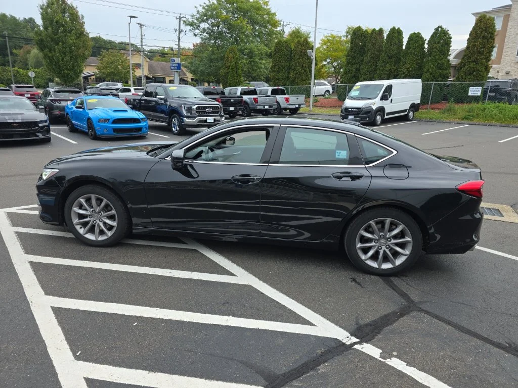 Used 2021 Black Pearl Acura Base image 6