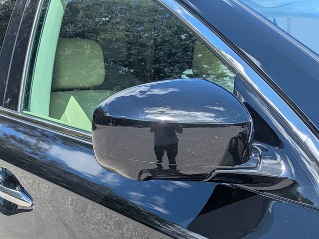 Used 2013 Black Obsidian INFINITI Base image 10