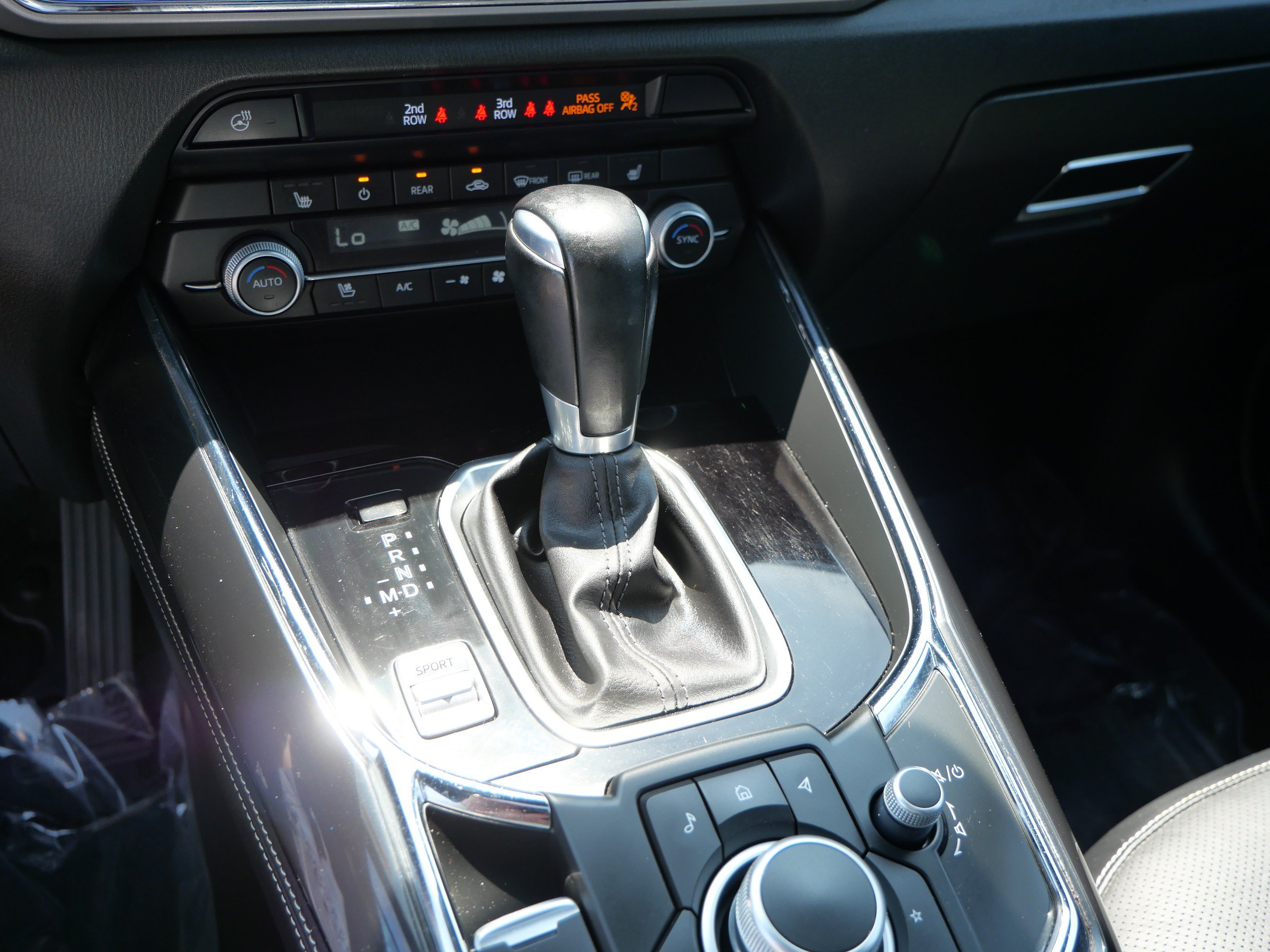Used 2022 Jet Black Mica Mazda Grand Touring image 22