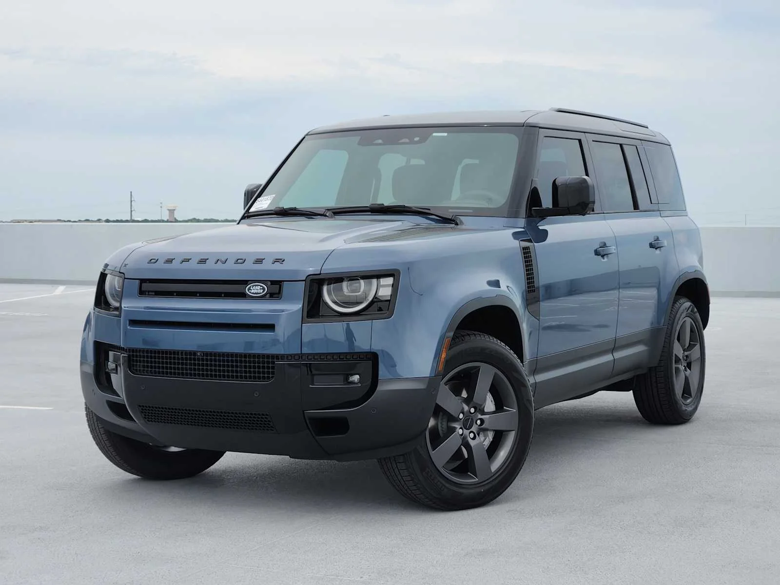 2026 Land Rover Defender 110 S P300's photo