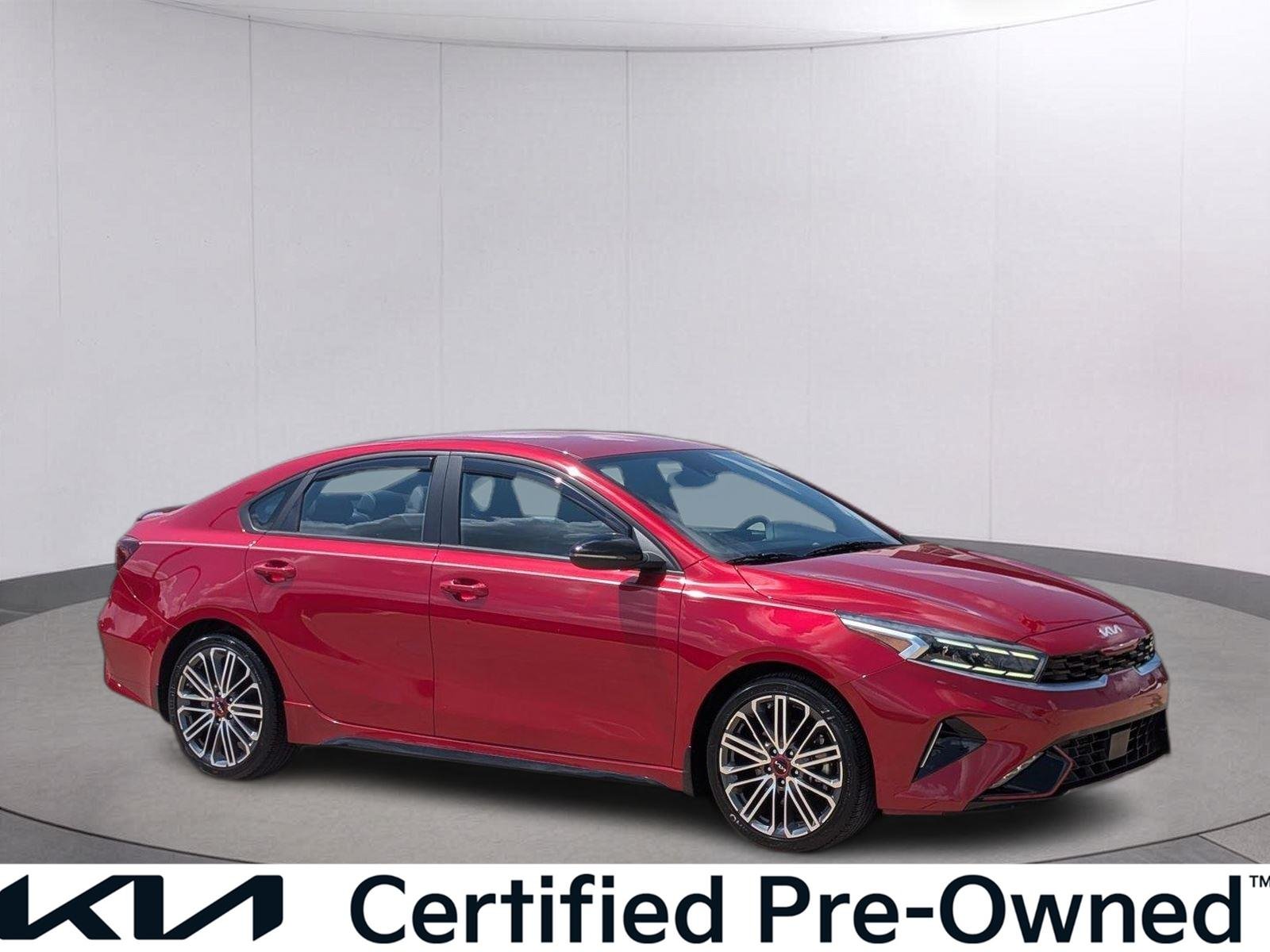 Used 2022 Currant Red Kia GT image 10