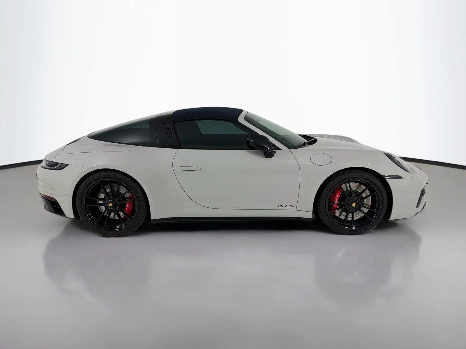 Certified Used 2022 Chalk Porsche TARGA 4 GTS image 35