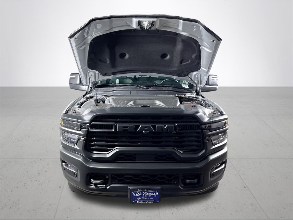 New 2026 Silver-Zynith Exterior Paint RAM Tradesman image 22
