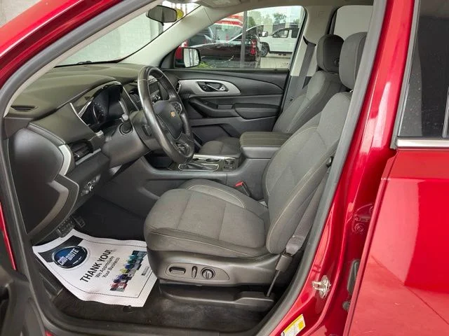 Used 2019 Red Chevrolet LT image 9