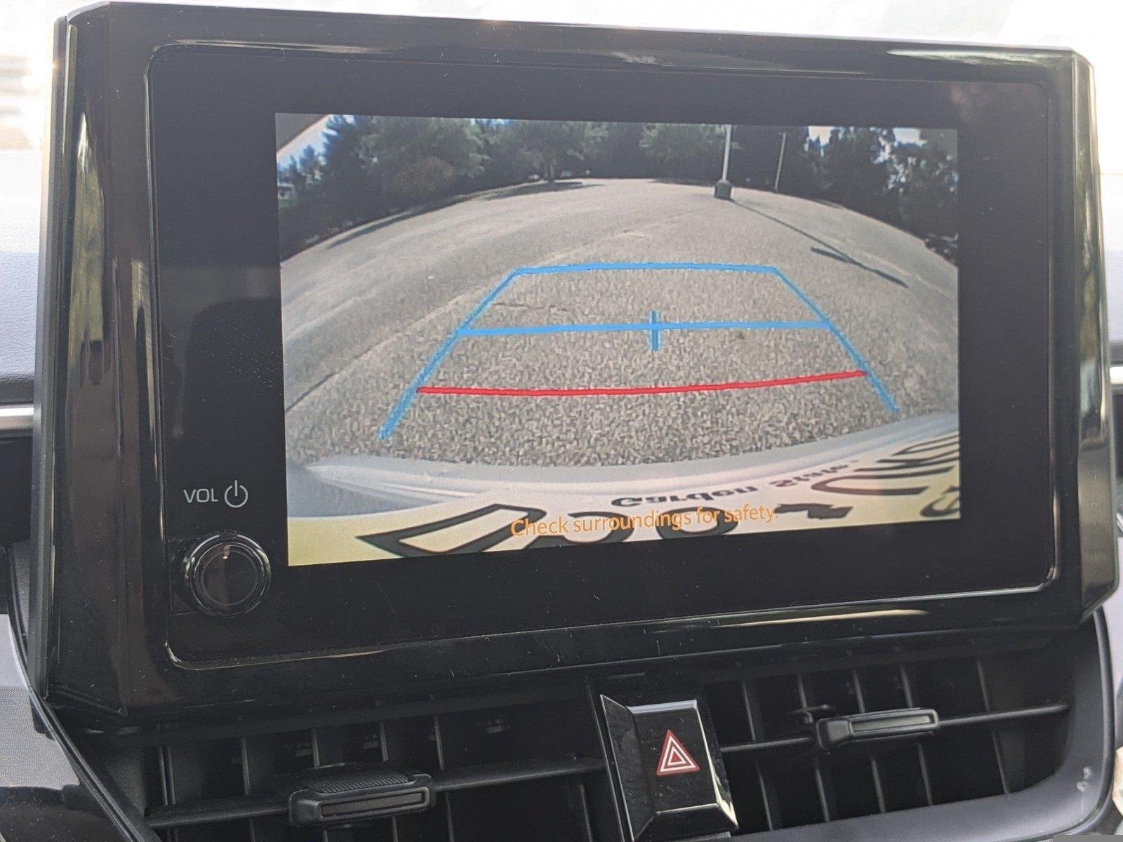 Used 2024  Toyota LE image 18
