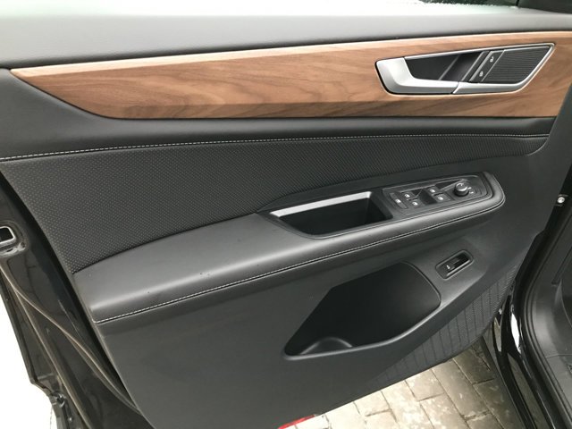 2026 Volkswagen Atlas SE w/Tech - Photo 14