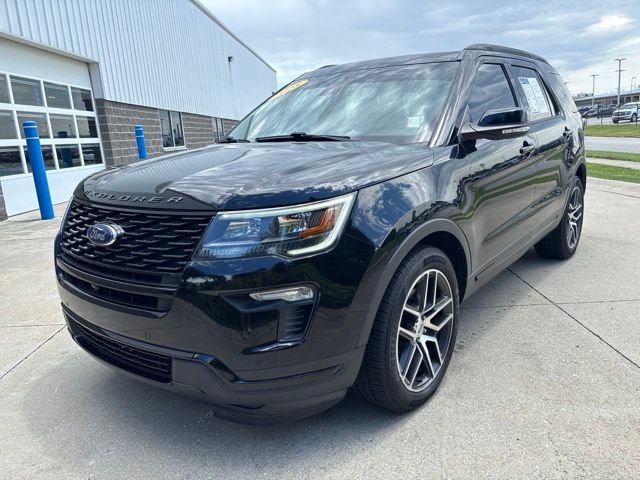 Used 2018 Black Ford Sport image 4