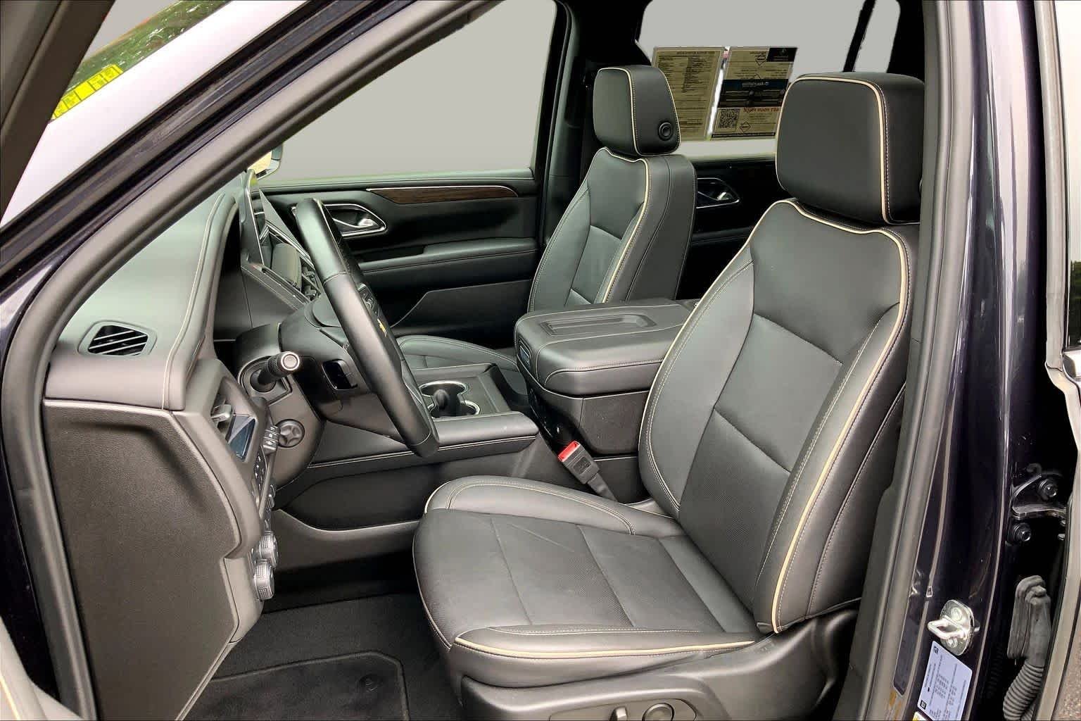 Used 2024 Dark Ash Metallic Chevrolet Premier image 9