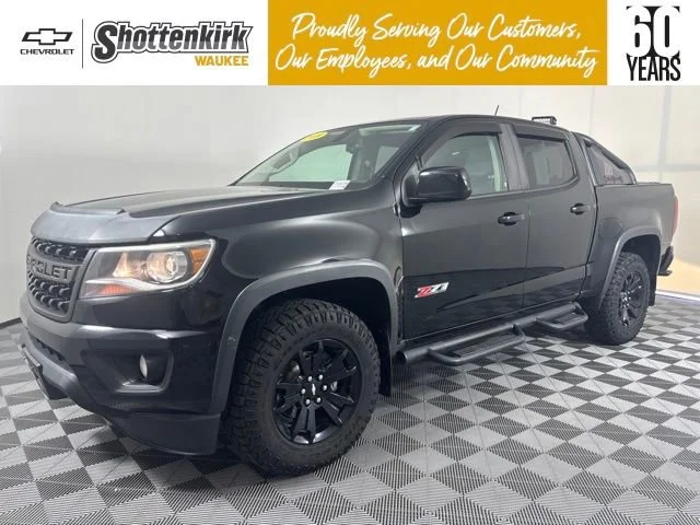 Used 2018 BLACK Chevrolet 4WD Z71 image 1