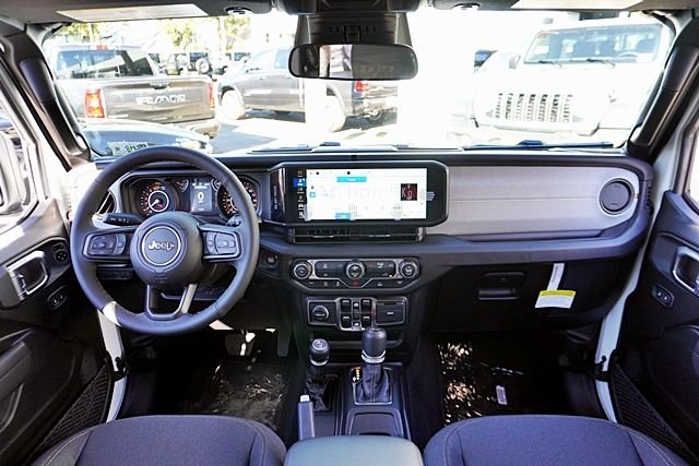 New 2026 Bright White Clear-Coat Exterior Paint Jeep Sport S image 24