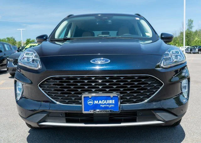 Used 2021 Blue Metallic Ford Titanium image 3