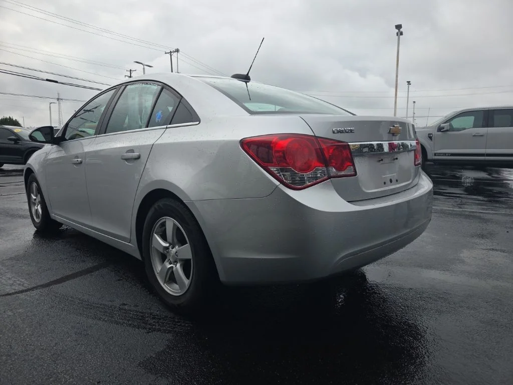 Used 2016 Silver Chevrolet 1LT image 7