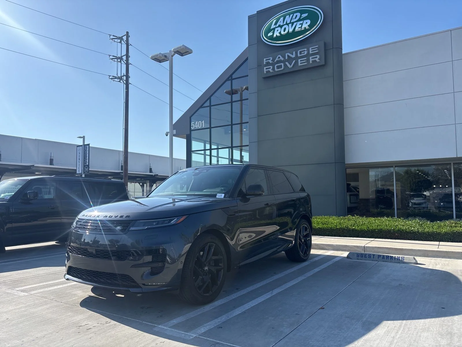 2024 Land Rover Range Rover Sport P400 MHEV SE Dynamic's photo