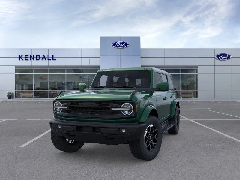 New 2025 Green Ford Outer Banks image 2