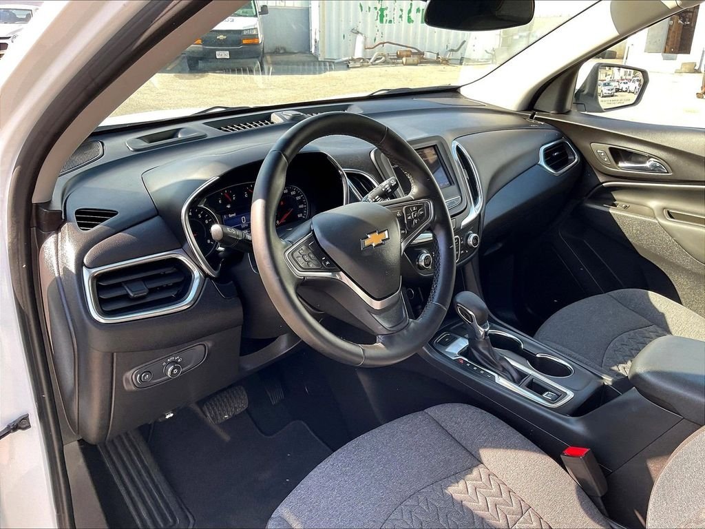 Used 2024 White Chevrolet LT image 8