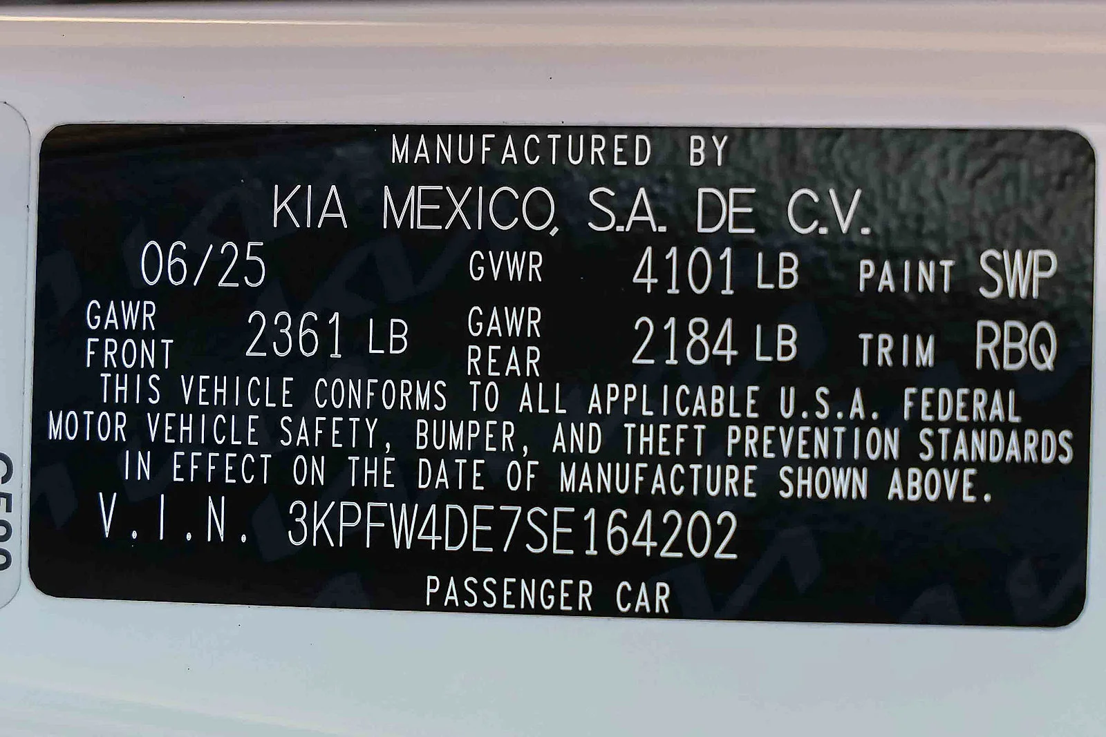 Certified Used 2025 Snow White Pearl Kia GT-Line image 27