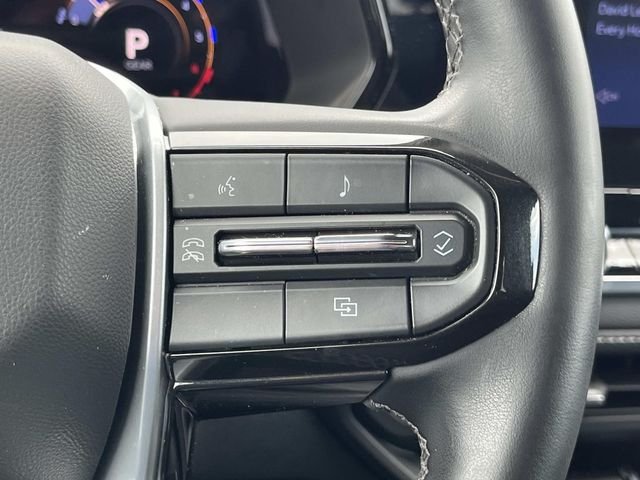 Used 2025 Gray Chevrolet LT image 26