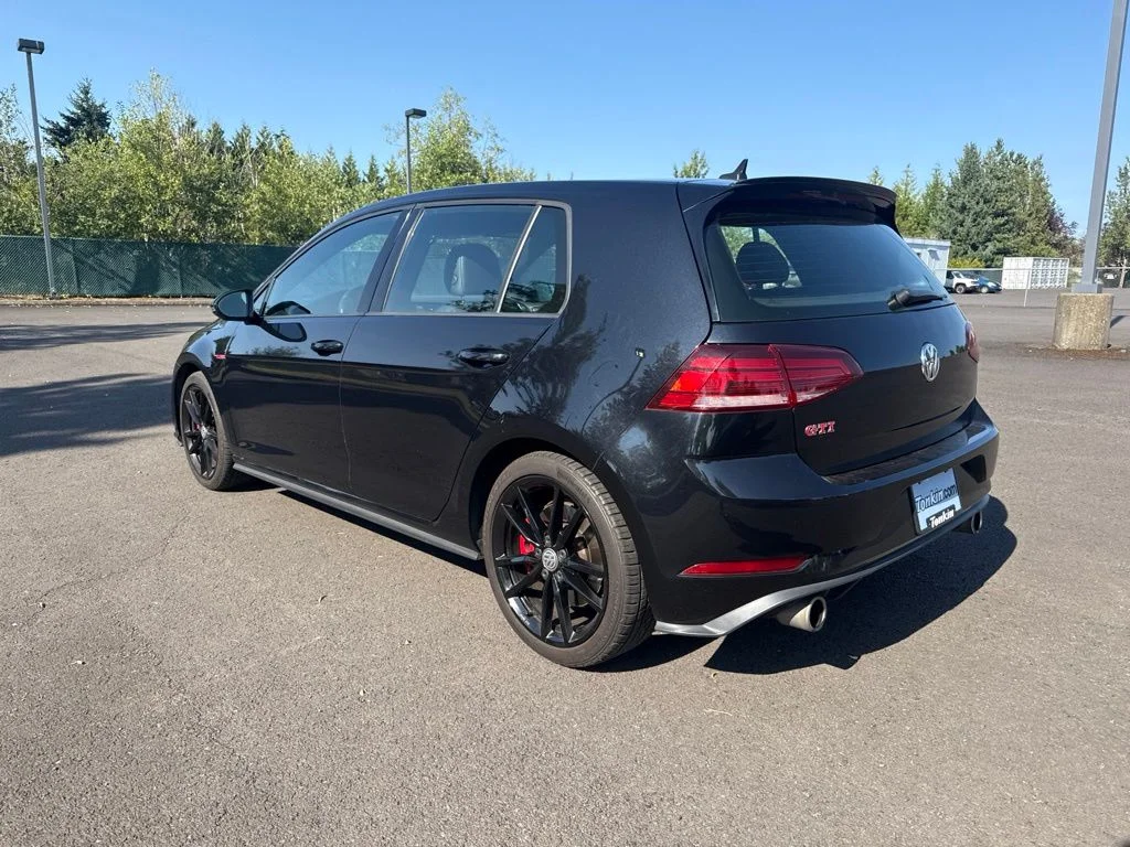 Used 2021 Deep Black Volkswagen 2.0T SE image 5
