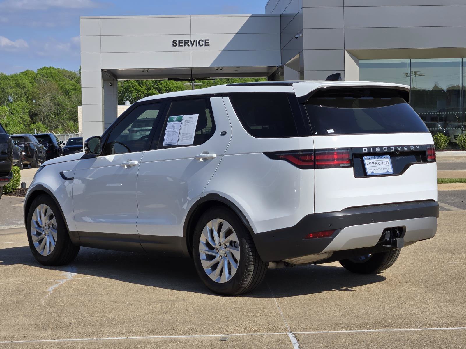 Used 2025 Fuji White Land Rover S image 28
