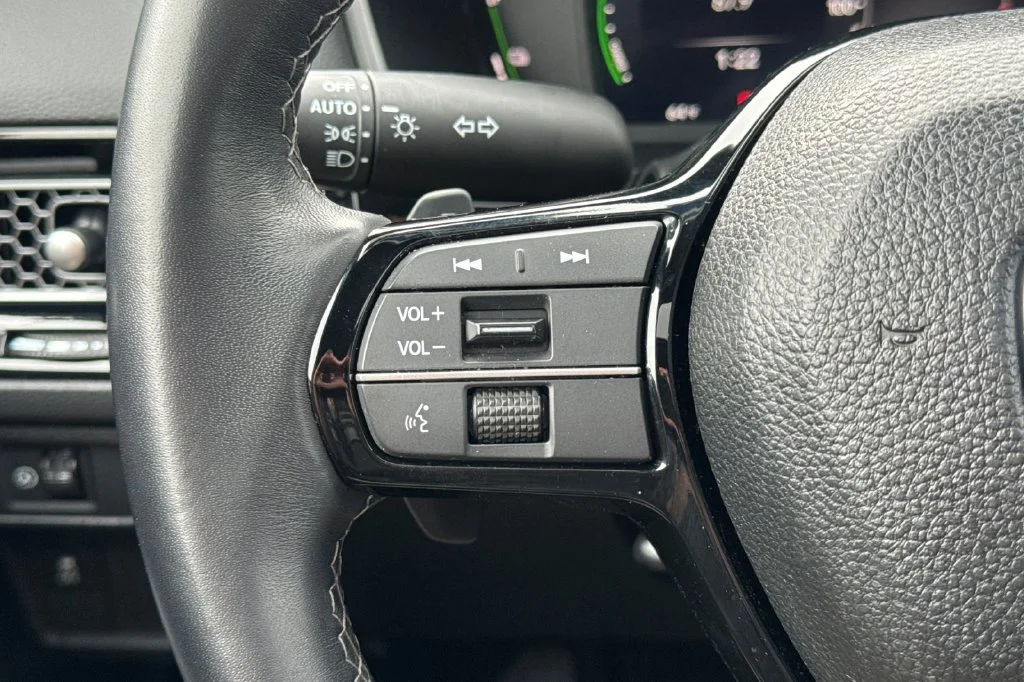 Used 2026 Urban Gray Pearl Honda Sport Touring image 27