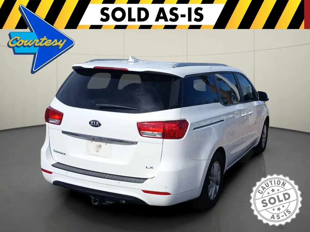 Certified Used 2017 Clear White Kia LX image 7