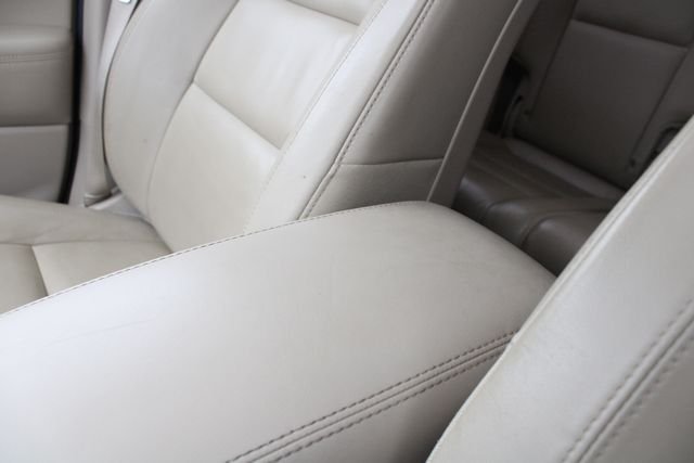 Certified Used 2020 Velvet Jeep Limited image 19