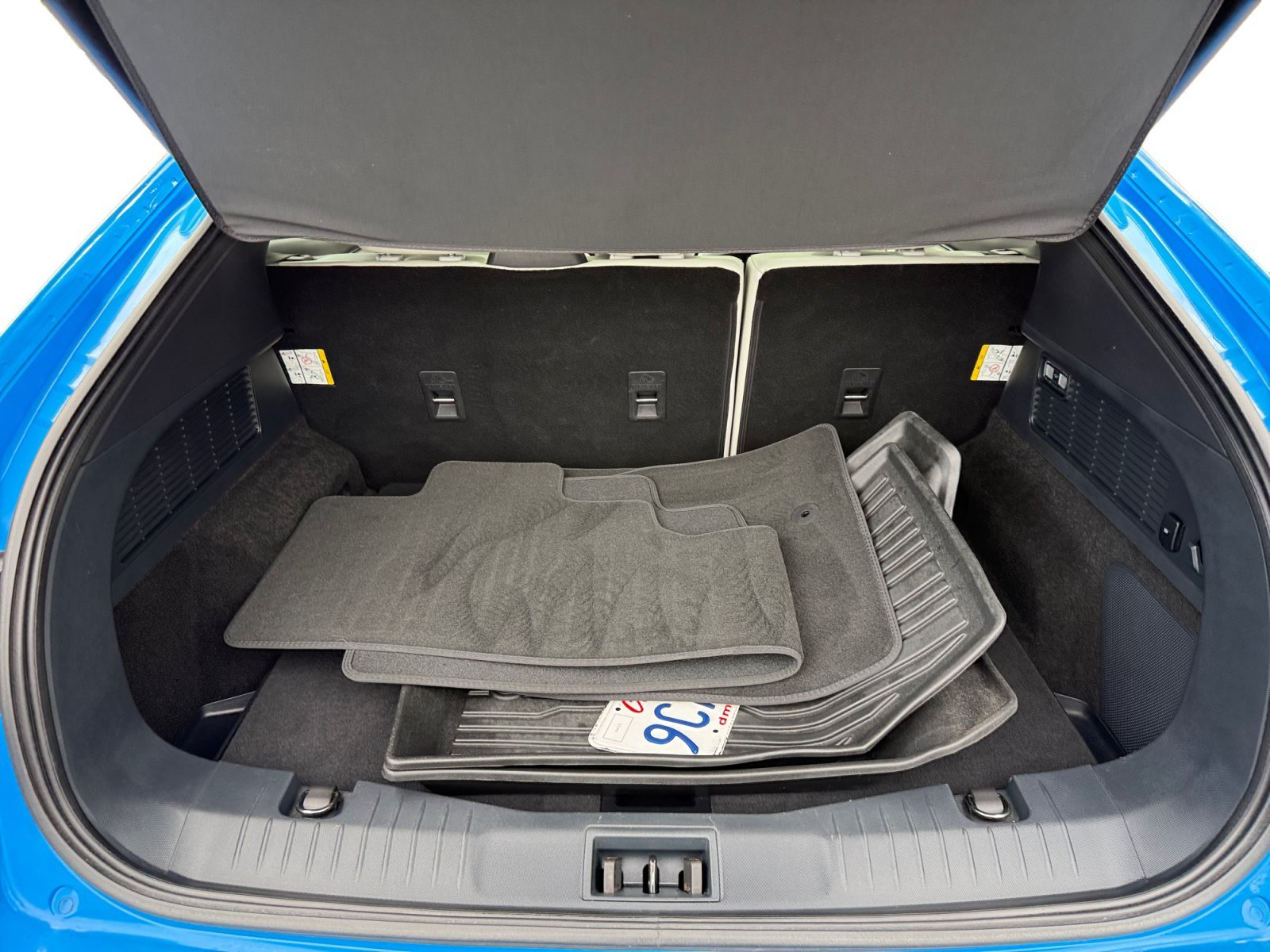 Used 2022 Grabber Blue Metallic Ford Premium image 17