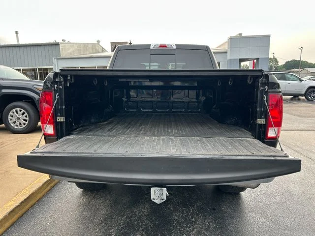 Used 2015 Black Ram Big Horn image 10