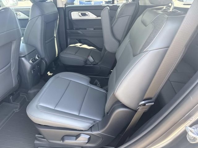 New 2026 Carbonized Gray Metallic Ford Active image 8