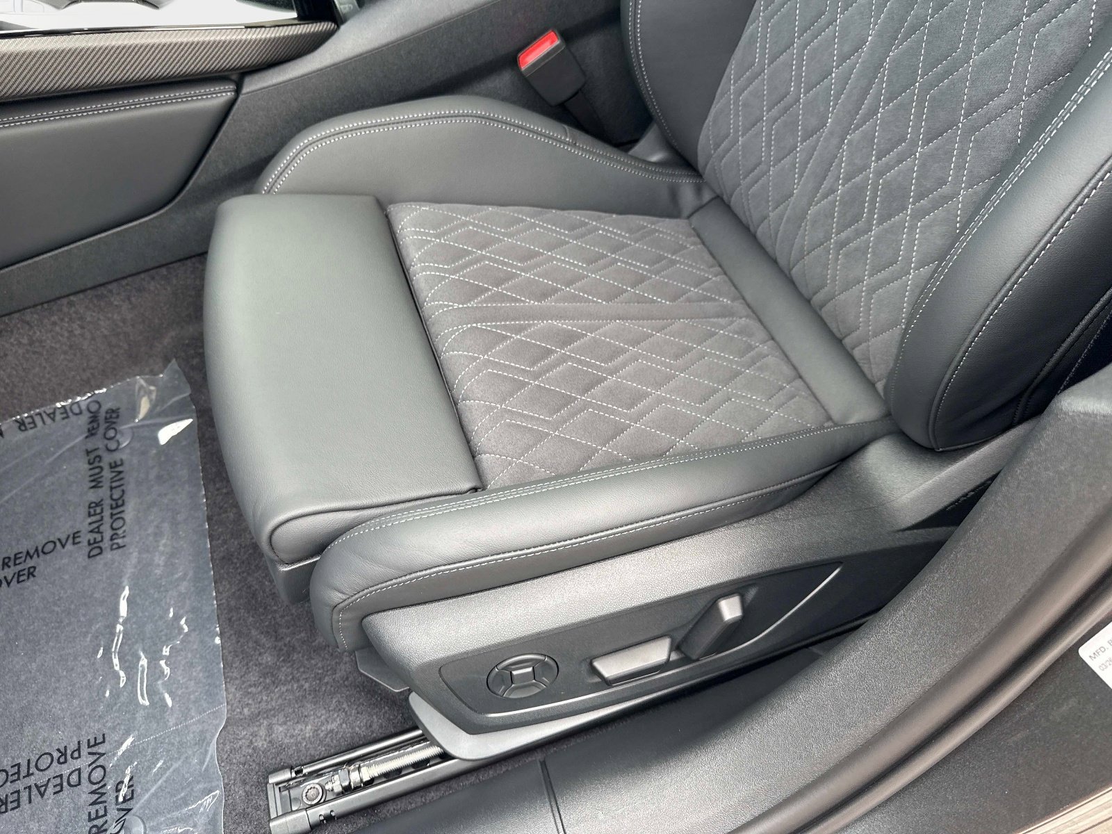 New 2026 Daytona Gray Pearl Effect Audi Premium Plus image 19