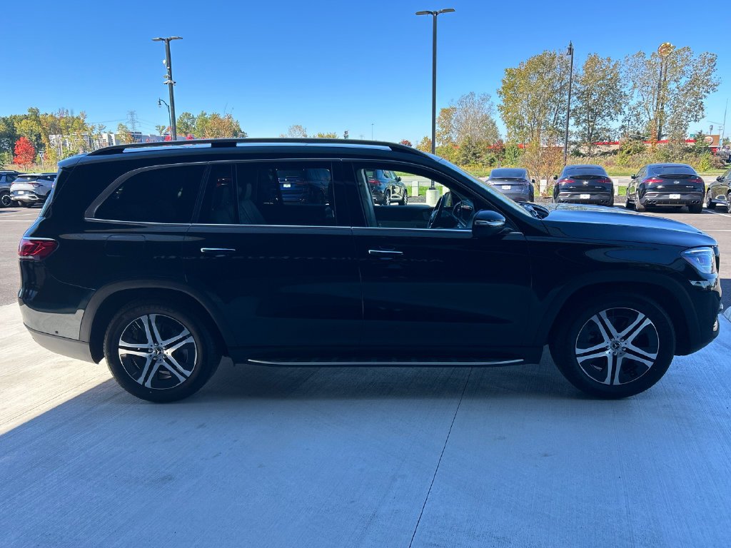 Certified Used 2022 Green Mercedes-Benz GLS 450 image 9