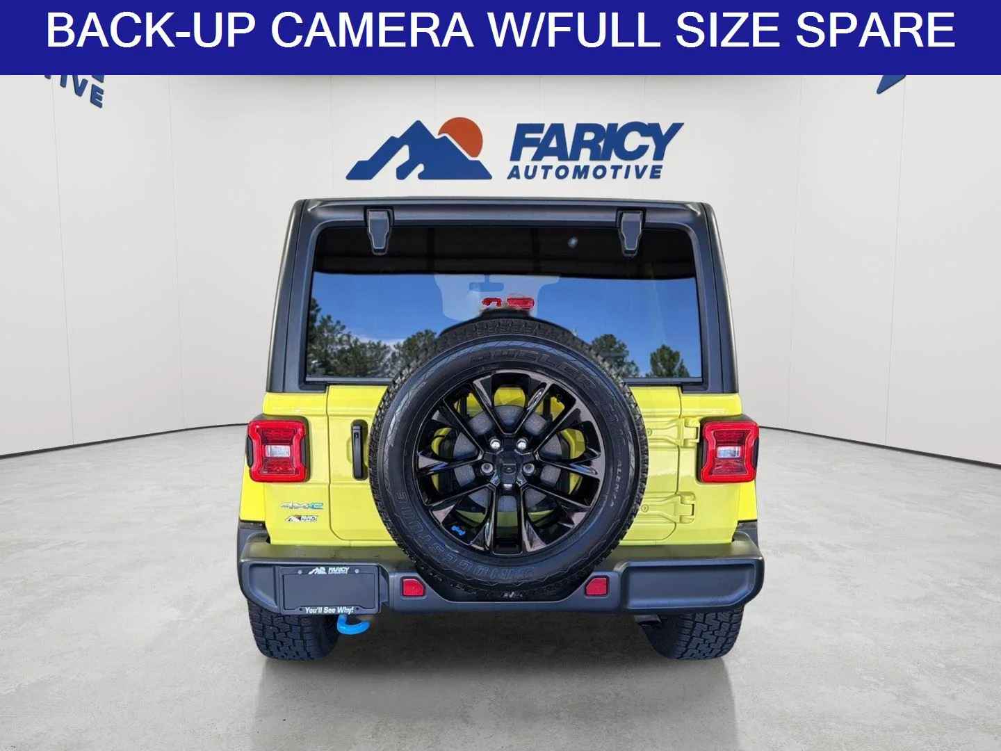 Used 2022 High Velocity Clearcoat Jeep Unlimited Sahara image 6