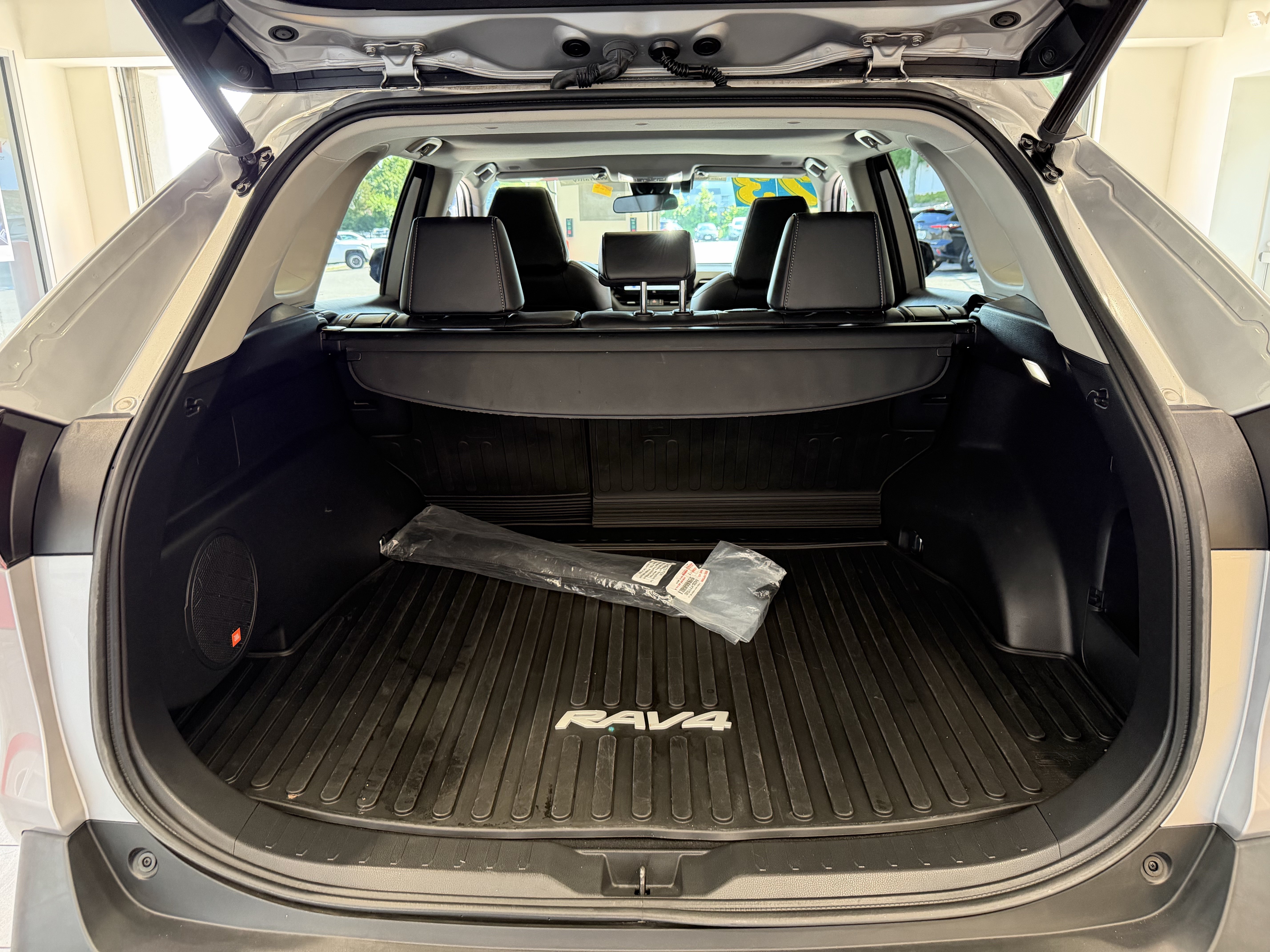 Used 2023 Silver Toyota XLE Premium image 36
